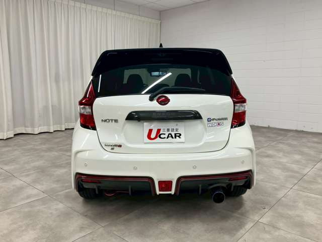 ノート1.2 e-POWER NISMO S ブラック リミテッド