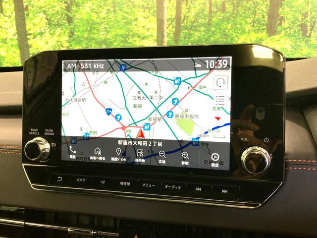 �yBOSE�T�E���h�V�X�e���t������9�^�i�r�z�[���̃i�r�@�\�͂������A���x�ȃ`���[�j���O�\�͂����ڂ���Ă���A�������ȉ��y�����y���݂��������܂���