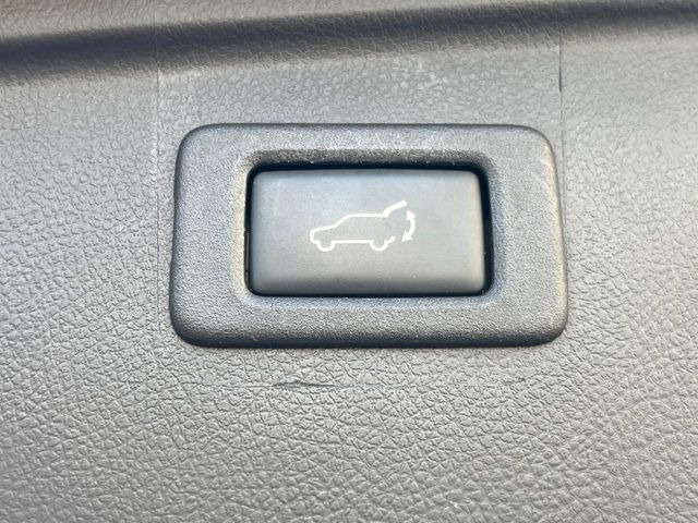 �y�p���[�o�b�N�h�A�z�X�}�[�g�L�[��^�]�Ȃ̃{�^�������������Ń��A�Q�[�g�������ŊJ���܂�!�ו��������Ă��鎞��A�����ʒu�ɂ���o�b�N�h�A��߂�ۂɕ֗��ȋ@�\�ł���