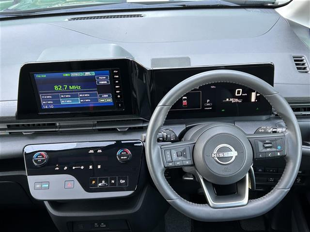 セレナ1.2 e-POWER XV