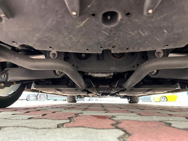 下回りがきれいなうちに、防錆加工の施工がオススメ。降雪地域はもちろん、沿岸部にお住いの方や、趣味でマリン・ウィンタースポーツをされる方にご好評いただいております。