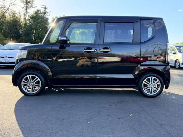 ���X�݌ɂ͊O���A�����N���[�j���O��ɓW�����A�����Ď��̏C�����̗L���A���[�^�[��������̗L������O�ҋ@�ւɂ�錟����S����{���Ă���܂��B�Ԍ��A�����A����h�������ЂőΉ��ł��܂��̂ł����S���������B