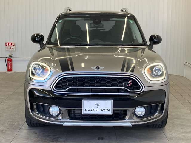 ミニクロスオーバークーパー SD オール4 4WD