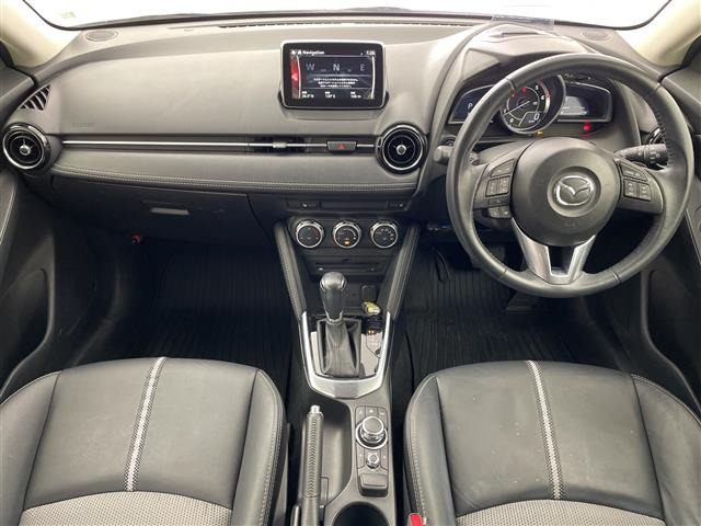 デミオ1.5 XD ブラック レザー リミテッド