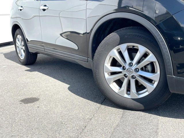 �y�����A���~�z�C�[���z�O�ςɃ}�b�`���������A���~�z�C�[���𑕒����Ă���܂��B�e��ЊO�A���~�z�C�[����A�X�^�b�h���X�^�C�����戵�����Ă���܂��B���񂲑��k����������