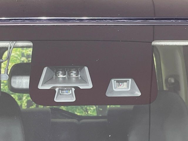 �y�O�He-Assist�z���s���ɑO���̎ԗ�����F�����A�Փ˂������Ȏ��͌x��ƃu���[�L�ŏՓˉ���Ɣ�Q�y�����A�V�X�g�B�����S�Ƀh���C�u�����y���݂��������܂��B