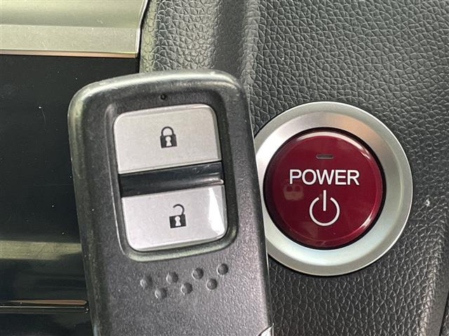 フィット1.5 ハイブリッド Fパッケージ