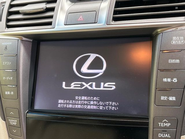 �y���[�J�[�i�r�z�C���e���A�ɗn�����ރX�^�C���b�V���ȁu��p�݌v�v���[�J�[�i�r�𑕔��􎋔F���⑀�쐫�ȂǊ�{���\�ɂ��D��A���㎿�ȃJ�[���C�t�����y���݂��������܂��B