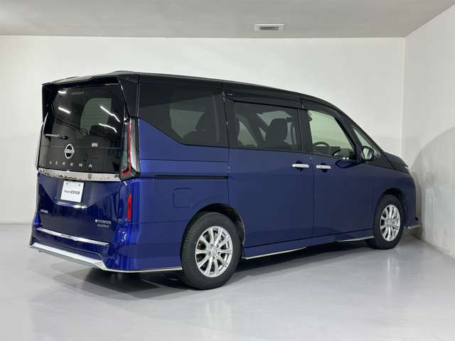 セレナ1.4 e-4ORCE AUTECH 4WD