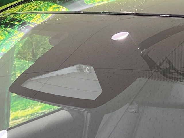 �y�g���^�Z�[�t�e�B�Z���X�z���s���ɑO���̎ԗ�����F�����A�Փ˂������Ȏ��͌x��ƃu���[�L�ŏՓˉ���Ɣ�Q�y�����A�V�X�g�B�����S�Ƀh���C�u�����y���݂��������܂��B