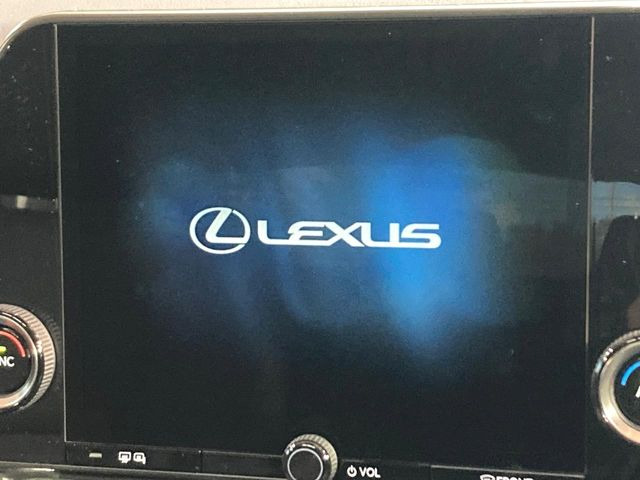 【9.8インチ ディスプレイオーディオ】大画面のディスプレイはAppleCarPlayやAndroidAutoが利用可能。大きな画面でスマホナビアプリ等が利用いただけます♪