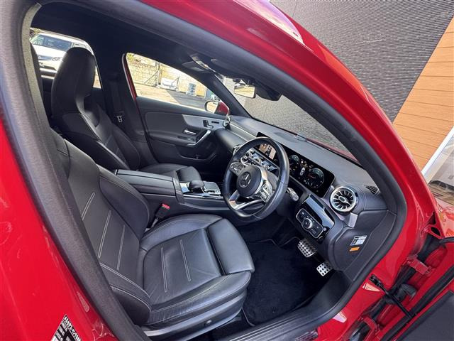 AクラスA200d AMGライン