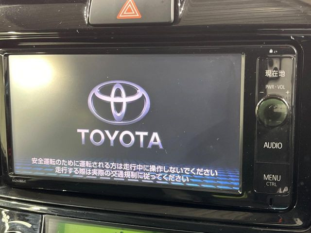 �y�����i�r�z�l�C�̏����i�r�𑕔����Ă���܂��B�i�r�̎g���₷���͂������A�I�[�f�B�I�@�\���[��!�L�����v�◷�s�͂������A�ʋ΂┃�����ȂǕ��i�̃h���C�u���y�����Ȃ�͂���