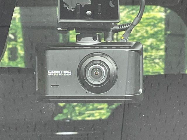 �y�h���C�u���R�[�_�[�z���S�E���S�ȃJ�[���C�t�ɕK�{�̃h���C�u���R�[�_�[�𑕔�!���s���͂������A������^�]�⎖�̂ɑ��������ۂ̏󋵂��f���ŋL�^���A����̃��X�N�ɔ����܂��B