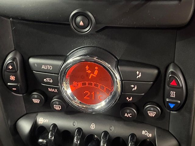 ���I�[�g�G�A�R��:�œK�ȉ��x��ۂ悤�ɃI�[�g�Œ��߉\�ł���