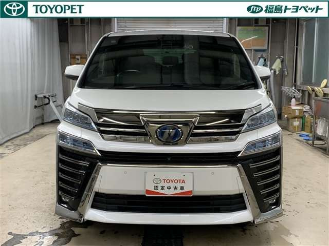 ヴェルファイアハイブリッド 2.5 エグゼクティブ ラウンジ Z E-Four 4WD