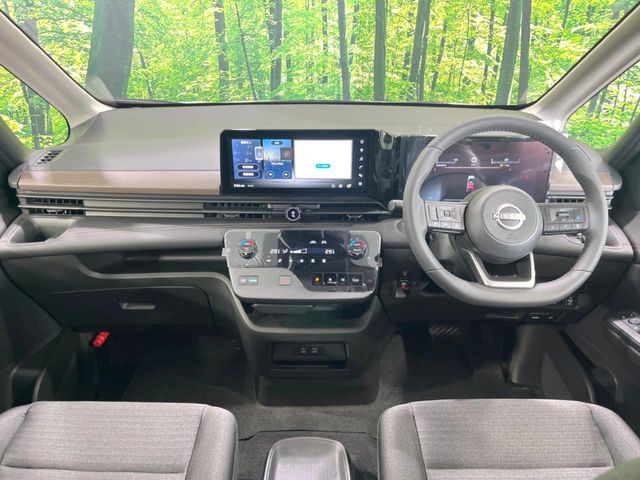 セレナ1.4 e-POWER ハイウェイスターV