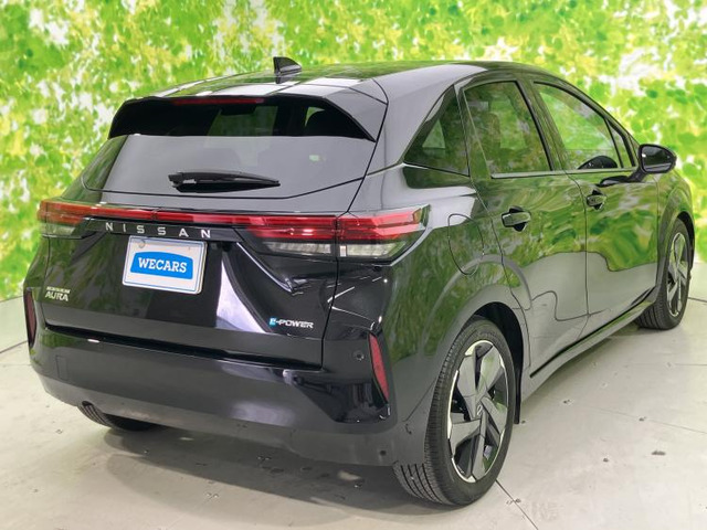 ノートオーラ1.2 G レザーエディション