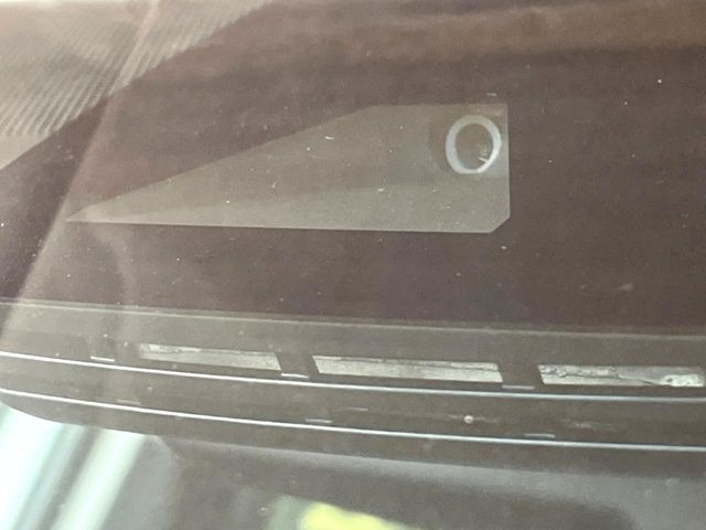 �y�g���^�Z�[�t�e�B�Z���X�z���s���ɑO���̎ԗ�����F�����A�Փ˂������Ȏ��͌x��ƃu���[�L�ŏՓˉ���Ɣ�Q�y�����A�V�X�g�B�����S�Ƀh���C�u�����y���݂��������܂��B