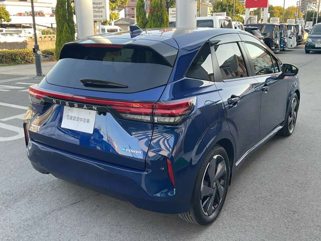 ノートオーラ1.2 G レザーエディション