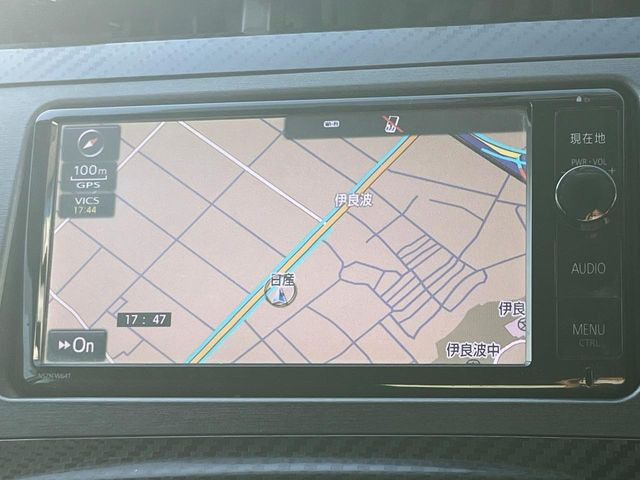 �y�����i�r�z�l�C�̏����i�r�𑕔����Ă���܂��B�i�r�̎g���₷���͂������A�I�[�f�B�I�@�\���[��!�L�����v�◷�s�͂������A�ʋ΂┃�����ȂǕ��i�̃h���C�u���y�����Ȃ�͂���