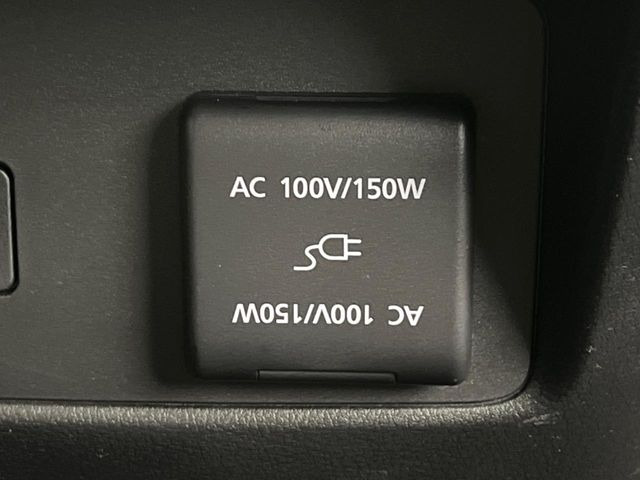 �y�A�N�Z�T���[�R���Z���g�z�L�����v��X�|�[�c�A�A�E�g�h�A�ł̃A�N�e�B�r�e�B�͂������A�ЊQ�E��d�̍ۂɏ����ɂ��Ȃ�AC100V�R���Z���g�𑕔���P�[�^�C��^�u���b�g�A�Q�[���@��̏[�d�ɂ���