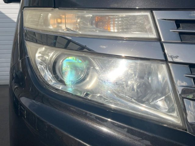 �yLED�w�b�h���C�g�z���V����ԑ��s�����ǍD�Ȏ��E���m�ۂ����S���ĉ^�]�ł��鍂�P�xLED�w�b�h���C�g�𑕔�!�_�����x�������A����d�͂��}�����Ă��܂��B