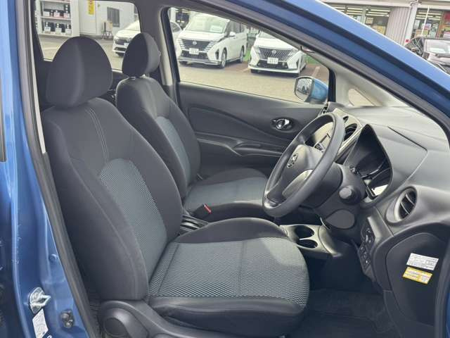 ノート1.2 X FOUR 4WD