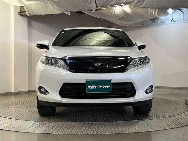 ハリアー2.5 ハイブリッド E-Four プレミアム アドバンスドパッケージ 4WD