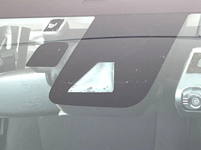 �y�g���^�Z�[�t�e�B�Z���X�z���s���ɑO���̎ԗ�����F�����A�Փ˂������Ȏ��͌x��ƃu���[�L�ŏՓˉ���Ɣ�Q�y�����A�V�X�g�B�����S�Ƀh���C�u�����y���݂��������܂��B