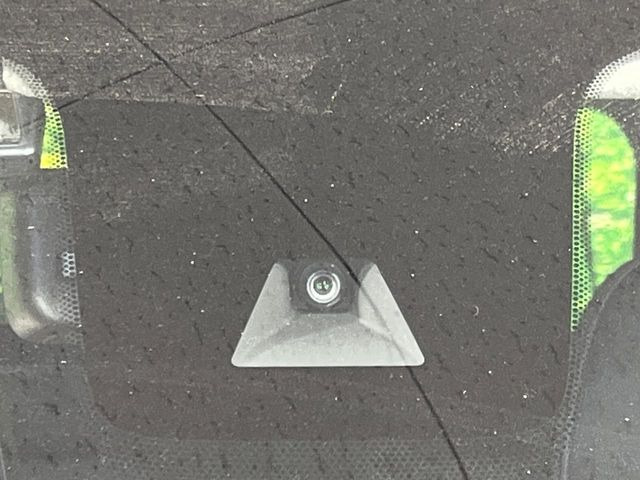 �y�O�He-Assist�z���s���ɑO���̎ԗ�����F�����A�Փ˂������Ȏ��͌x��ƃu���[�L�ŏՓˉ���Ɣ�Q�y�����A�V�X�g�B�����S�Ƀh���C�u�����y���݂��������܂��B