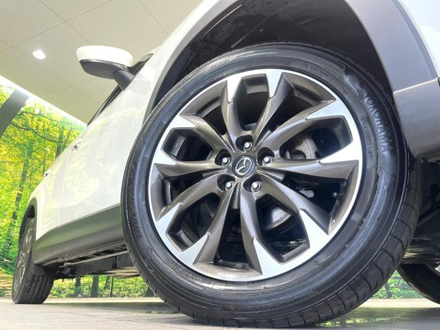 �y����19�C���`�A���~�z�C�[���z�O�ςɃ}�b�`���������A���~�z�C�[���𑕒����Ă���܂��B�e��ЊO�A���~�z�C�[����A�X�^�b�h���X�^�C�����戵�����Ă���܂��B���񂲑��k����������