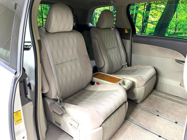 �L�X�Ƃ���2��ڃV�[�g�͋��Z���������A���S�n�����K!�F�B��Ƒ��Ƃ̂��o�����ɂ҂�����ł��B�x�r�[�V�[�g��`���C���h�V�[�g�g�p�������K�ɂ��߂�������������\���ȋ�Ԃ��m�ۂ��Ă��܂��B