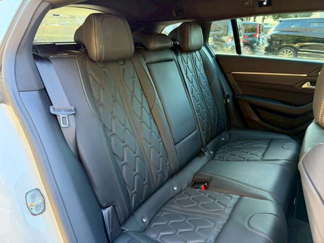 �C�ɂȂ邨�Ԃ�����܂�����E�̓d�b�ԍ����璼�ڂ��X�ɂ��₢���킹���������B�x�����@����ԗ����A��Ԃ܂łȂ�ł������������Ē����܂��B�X�^�b�t�ꓯ���A�����҂����Ă���܂��B