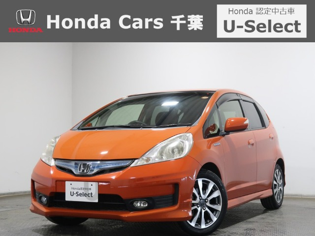 フィットハイブリッド1.5 RS