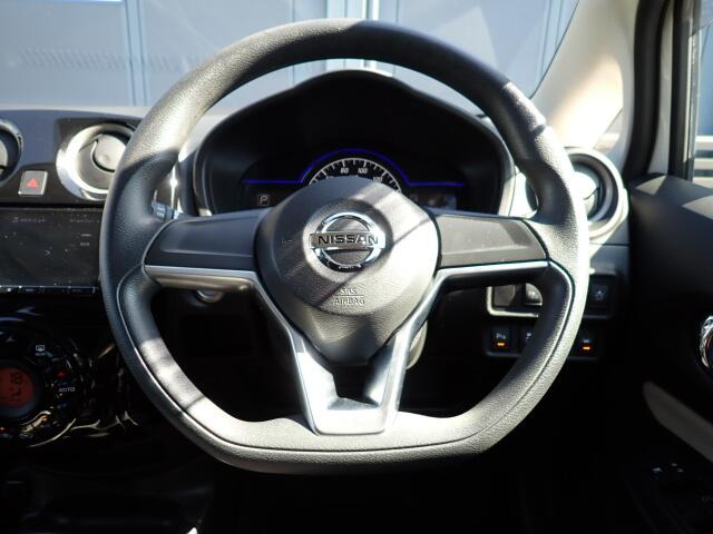 �X�e�A�����O�͂ƂĂ����ꂢ�ȏ�Ԃł��B