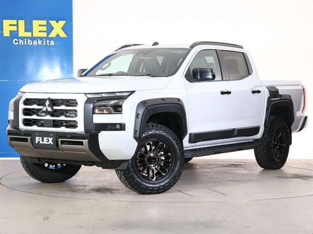 トライトン2.4 GSR ディーゼル 4WD