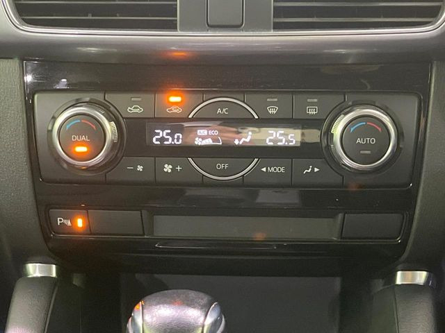 �y���E�Ɨ��^�t���I�[�g�G�A�R���z�^�]�ȂƏ���Ȃł��ꂼ�ꂨ�D�݂̉��x�ɐݒ�\�B����҂ɂ��z�������A���K�ȋ󒲂����͂��v���܂��B