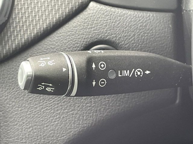 ���f�B�X�^���X�p�C���b�g�f�B�X�g���j�b�N:�s�s�A�x�O�A�������H�Ȃǂ̑��s���ɁA�X�e���I�}���`�p�[�p�X�J�����ƃ��[�_�[�Z���T�[�ɂ��A�O���Ԃ�F�����đ��x�ɉ������Ԋԋ������ێ����鎟����̃N���R��!