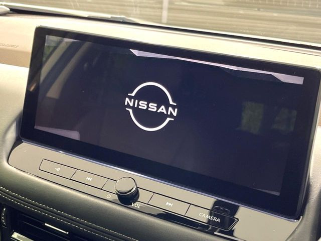 �y���[�J�[�����i�r�z�C���e���A�ɗn�����ރX�^�C���b�V���ȁu��p�݌v�v���[�J�[�i�r�𑕔��􎋔F���⑀�쐫�ȂǊ�{���\�ɂ��D��A���㎿�ȃJ�[���C�t�����y���݂��������܂��B