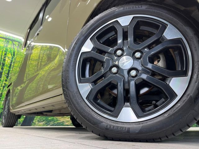 �y����15�C���`�A���~�z�C�[���z�O�ςɃ}�b�`���������A���~�z�C�[���𑕒����Ă���܂��B�e��ЊO�A���~�z�C�[����A�X�^�b�h���X�^�C�����戵�����Ă���܂��B���񂲑��k����������