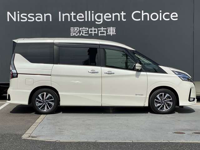 セレナ1.2 e-POWER ハイウェイスターV