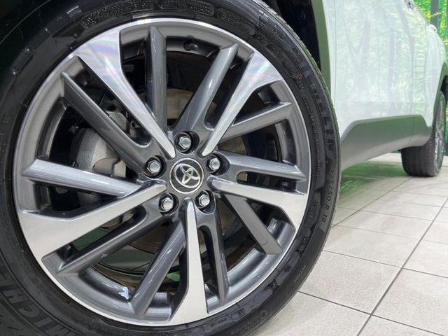 �y����18�C���`�A���~�z�C�[���z�O�ςɃ}�b�`���������A���~�z�C�[���𑕒����Ă���܂��B�e��ЊO�A���~�z�C�[����A�X�^�b�h���X�^�C�����戵�����Ă���܂��B���񂲑��k����������