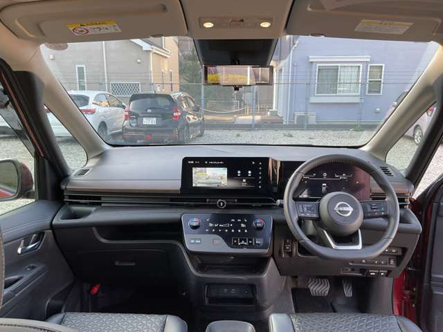 セレナ1.4 e-4ORCE ハイウェイスターV 4WD