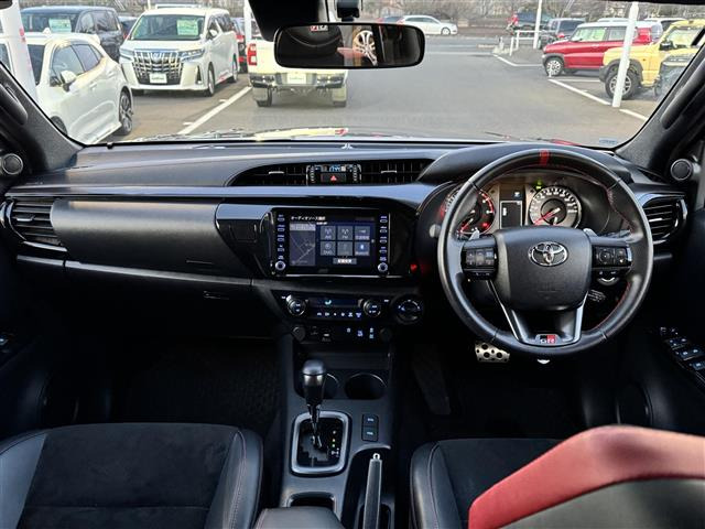 ハイラックス2.4 Z GRスポーツ ディーゼル 4WD