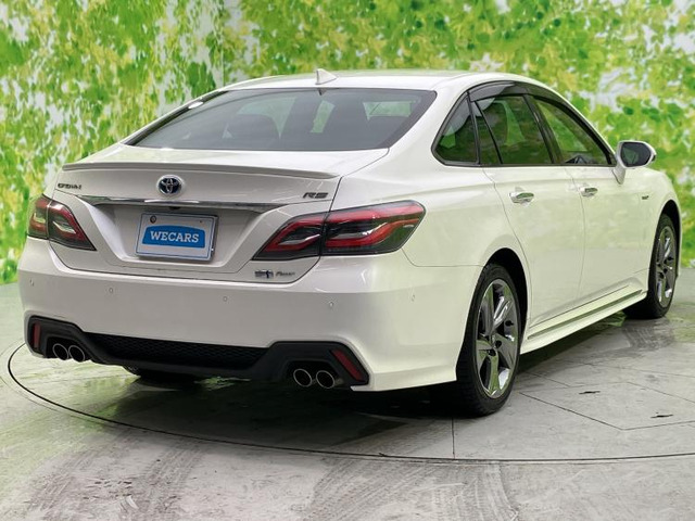 クラウンハイブリッド 2.5 RS Four 4WD