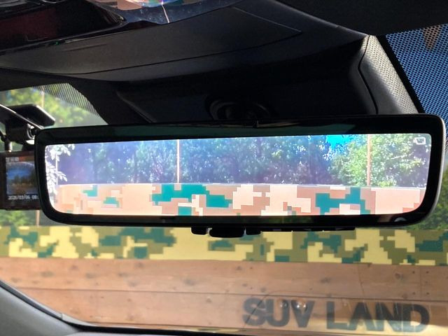 �y�f�W�^���C���i�[�~���[�z��Ȃ̑傫�ȉו��⓯��҂Ō�����m�F���Â炢���ł����S!�J�������B�e�����ԗ�����̉f�������[���~���[���ɕ\���B�N���A�Ȏ��E�ŏ󋵂̊m�F���\�ł�!