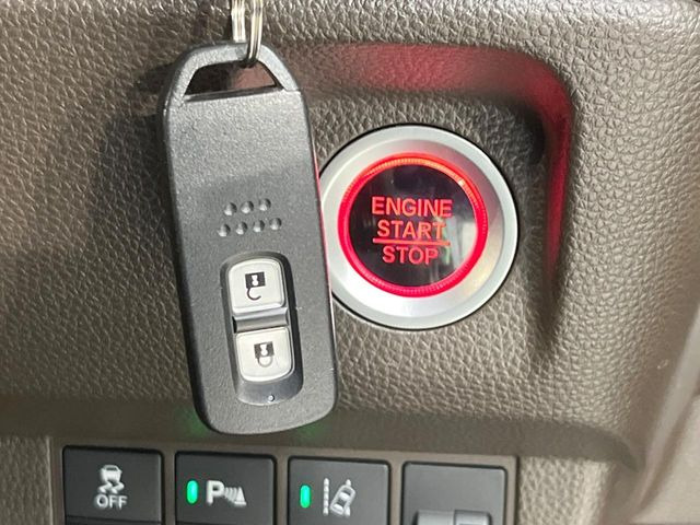 �y�L�[���X�z�������ꂽ�ꏊ����ł��{�^����Ńh�A�̊J���E�{�����ł���̂łƂ��Ă��֗�!�h�A�̌�������ɏ������邱�Ƃ�����܂����