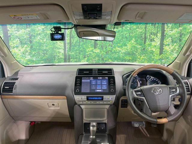 グループ総在庫数約30,000台!!全国の系列店からメーカー・車種問わずご紹介出来るので、あなたにピッタリのお車が見つかるはずです♪まずはお問い合わせ下さい☆