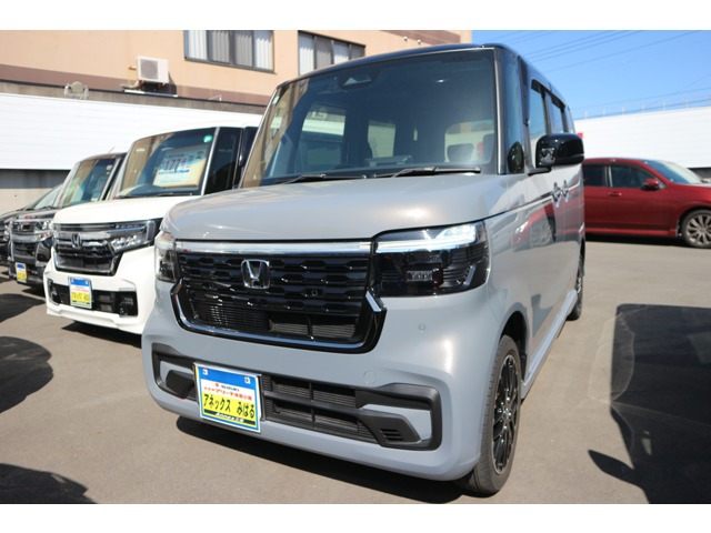 N-BOXカスタムターボ コーディネートスタイル 2トーン 4WD